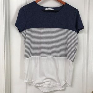 YunJey Round Neck Triple Color T-Shirt (S)